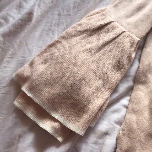 Sweater - Picture 4 of 4